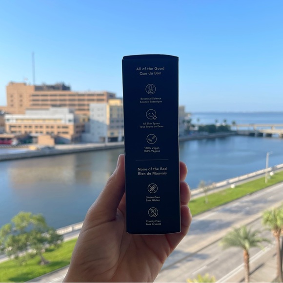 NWT Boscia Luminizing Charcoal Mask (2.8 oz) - Picture 6 of 7